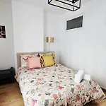 Nice Apt With Parking Free