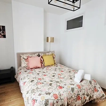 With Parking Free Appartamento Parigi